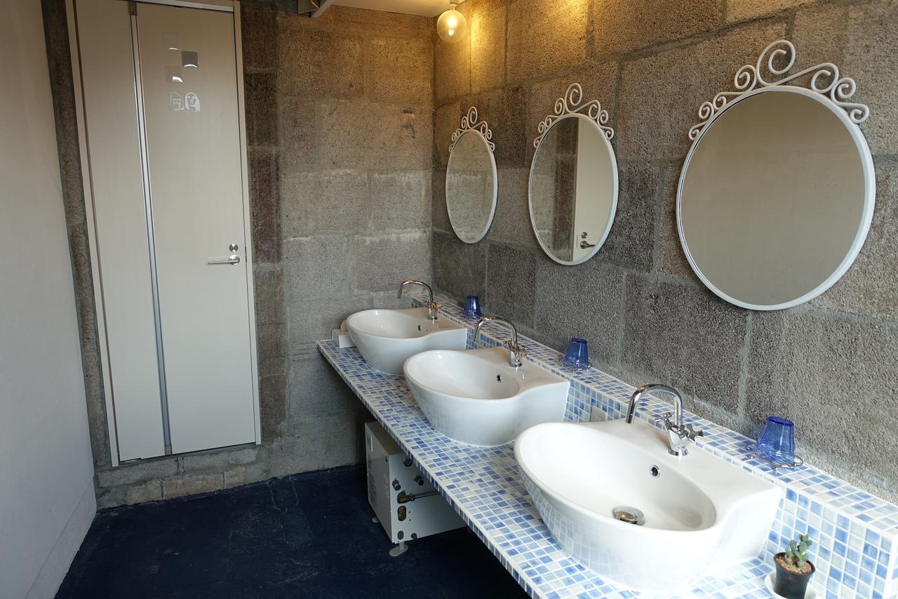 Niijimamura Hostel Nabla מראה חיצוני תמונה